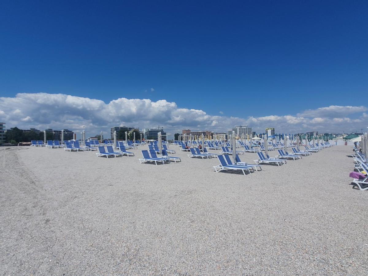 Deluxe Lake View Mamaia Exteriér fotografie