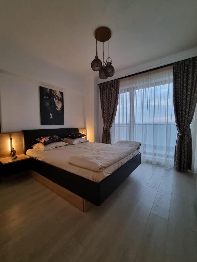 Deluxe Lake View Mamaia Exteriér fotografie